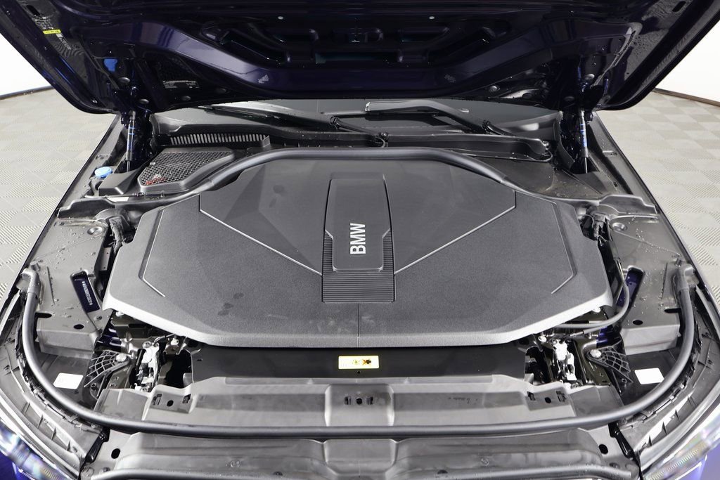New 2026 BMW i5 eDrive40 w/ M Sport Package RWD image 9