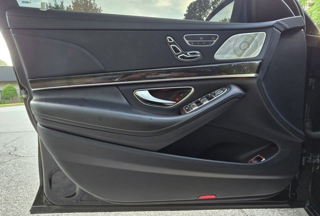 Used 2019 Mercedes-Benz S 560 S 560 image 15