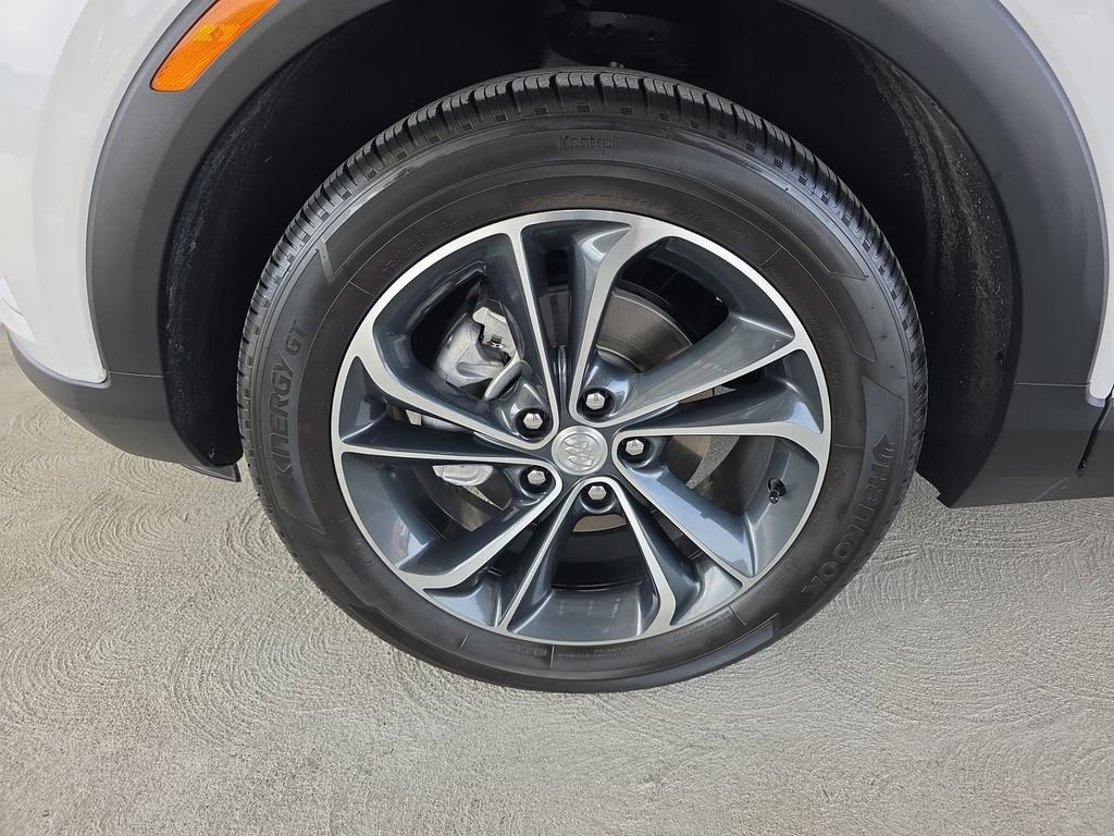 Used 2023 Buick Encore GX Select w/ Safety Package II image 34