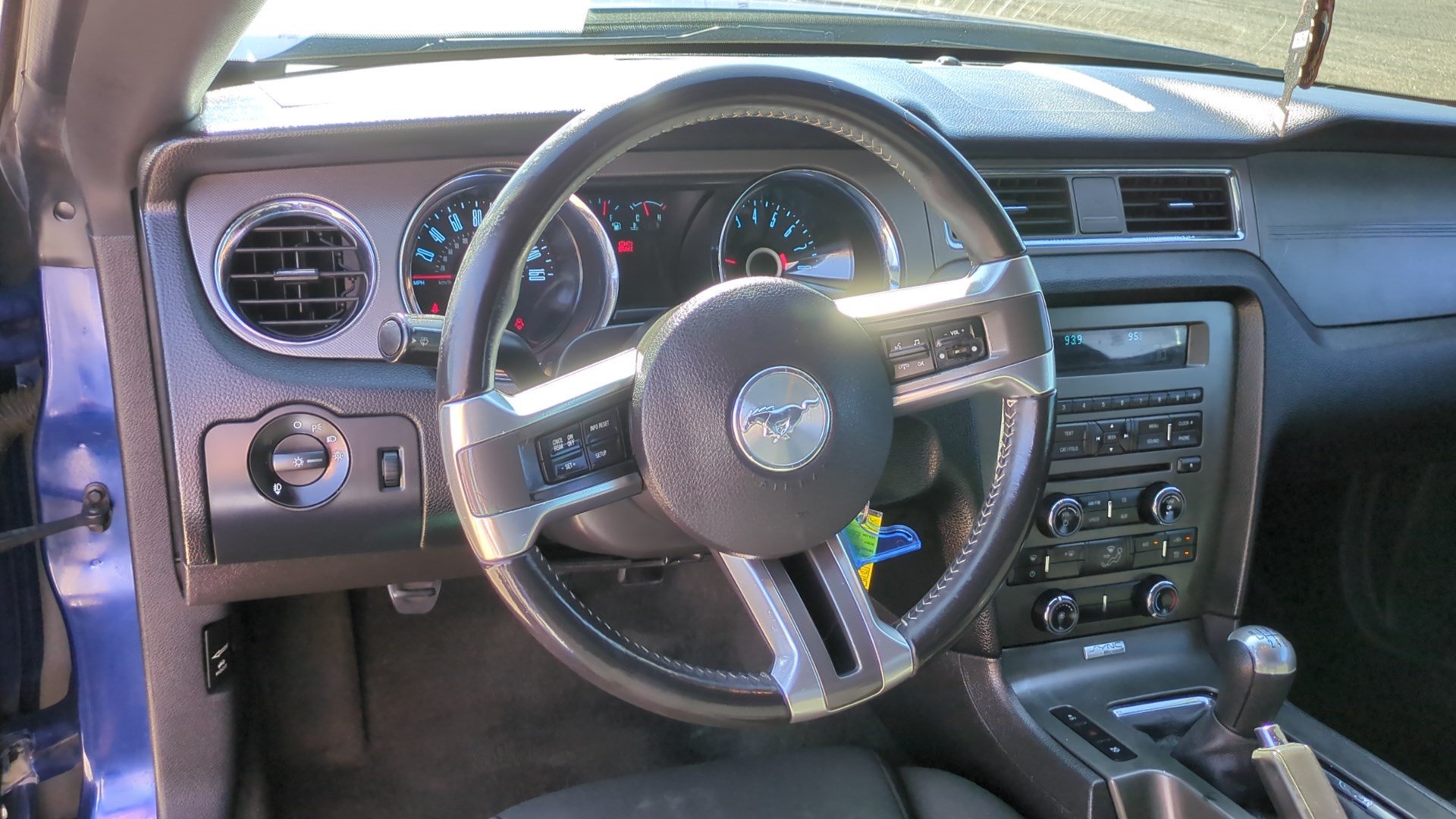Used 2014 Ford Mustang Coupe w/ Equipment Group 102A RWD image 18