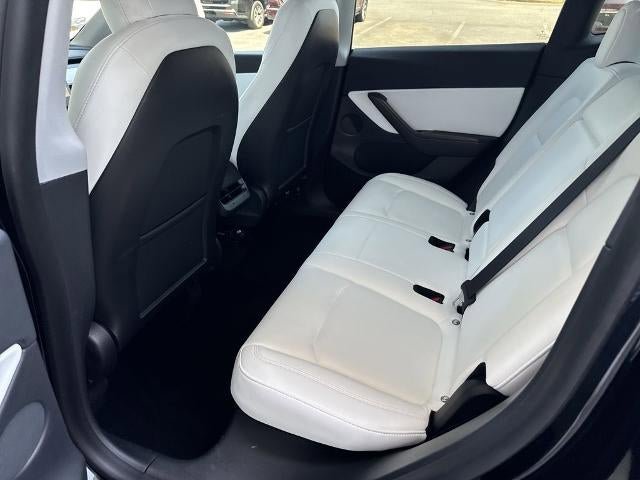Used 2021 Tesla Model Y Long Range AWD/4WD image 14