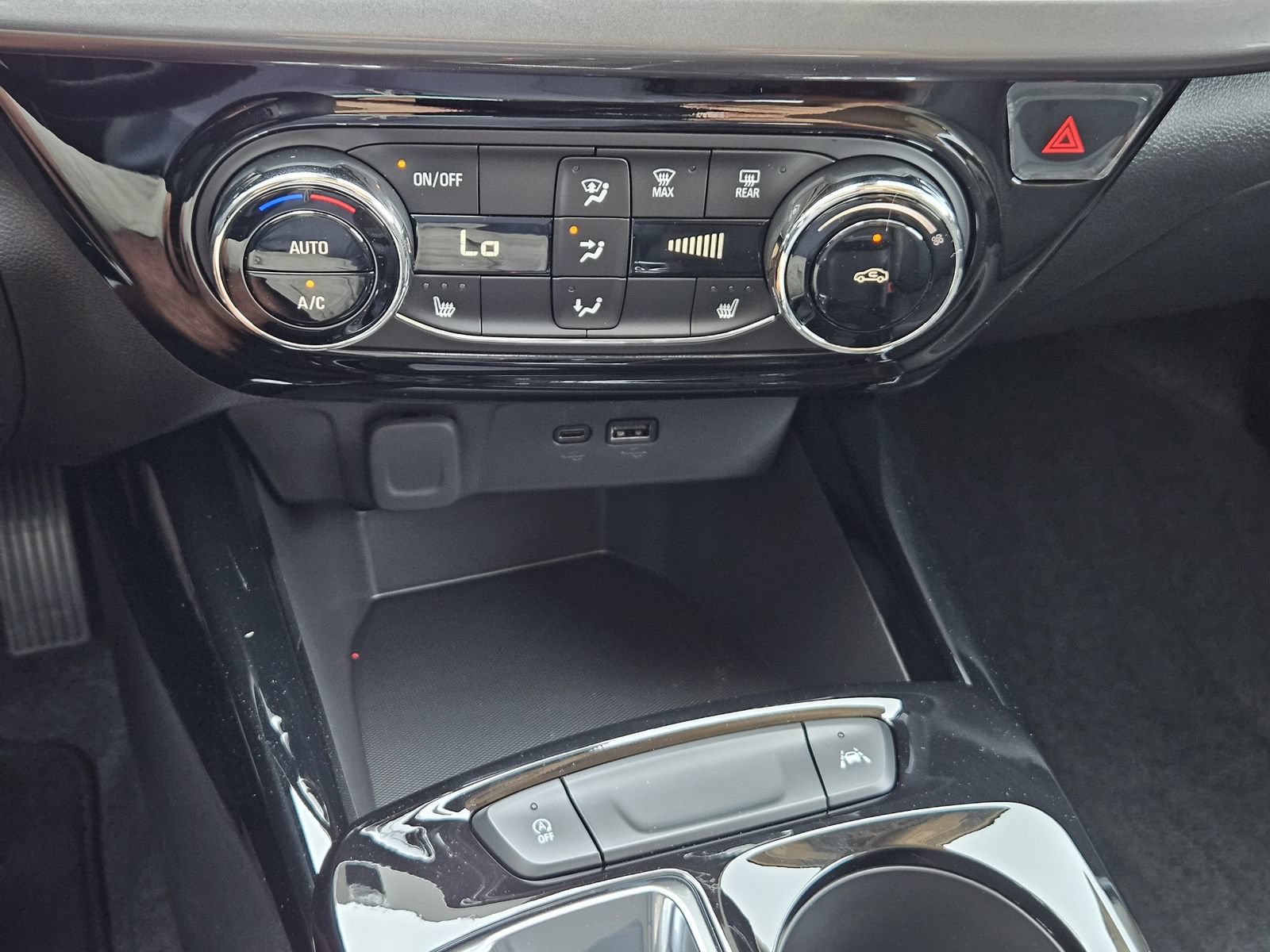 New 2026 Chevrolet Trax ACTIV w/ Driver Confidence Package FWD image 20