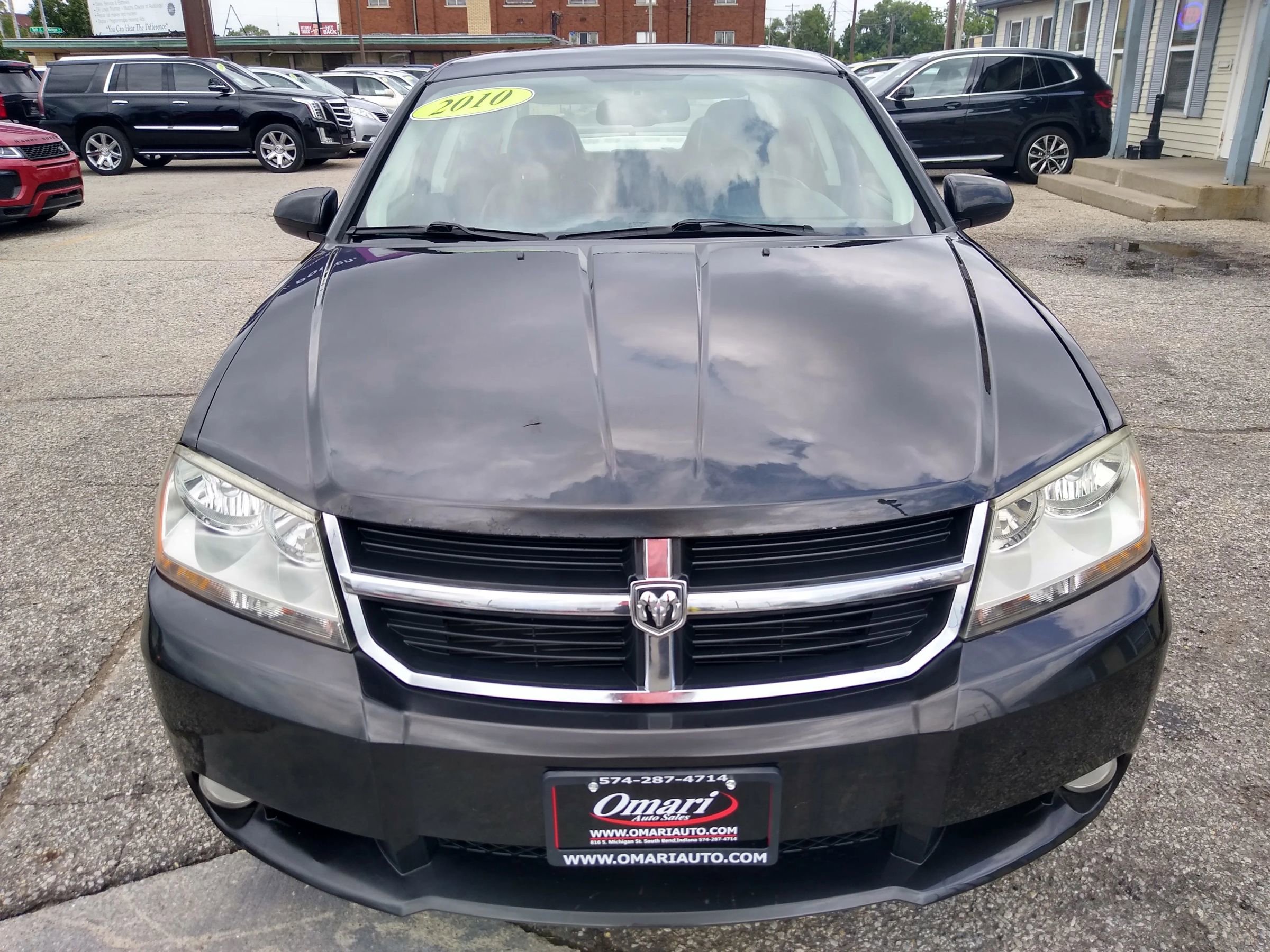Used 2010 Dodge Avenger R/T w/ Navigation & Sound Group I image 9