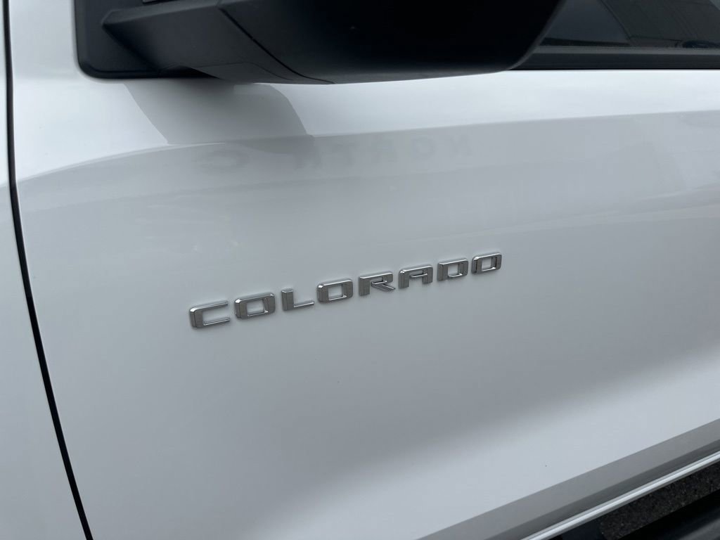 Used 2024 Chevrolet Colorado LT w/ LT Convenience Package III image 7