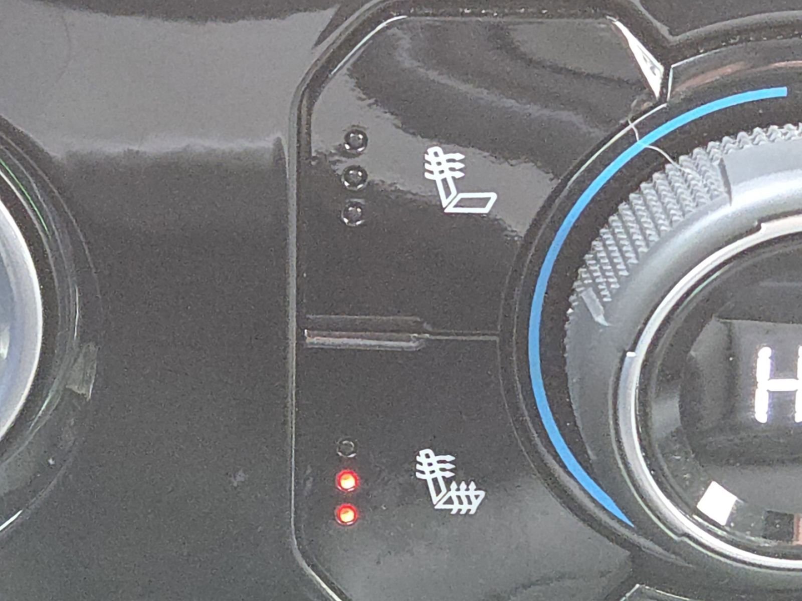 Used 2022 Chevrolet Silverado 1500 RST w/ Z71 Off-Road Package image 7