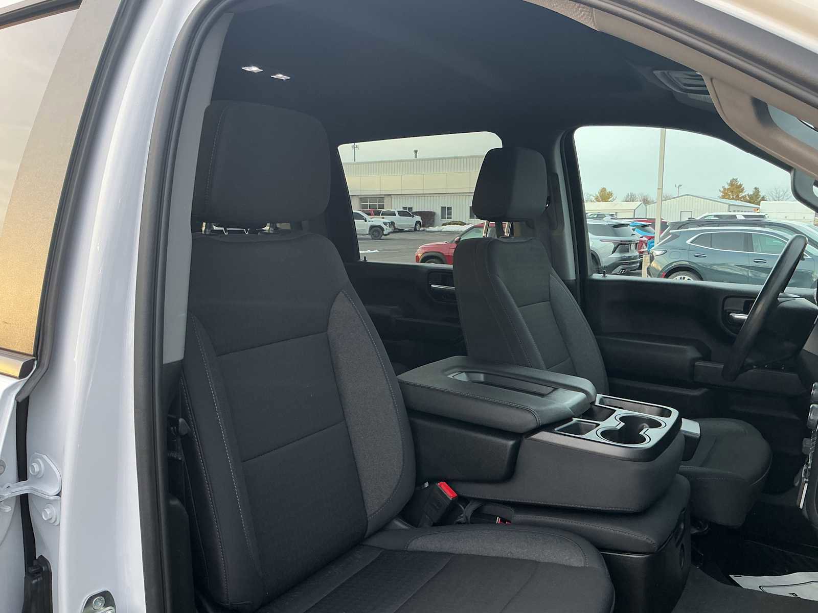 Used 2024 Chevrolet Silverado 2500 Custom w/ Custom Value Package image 28