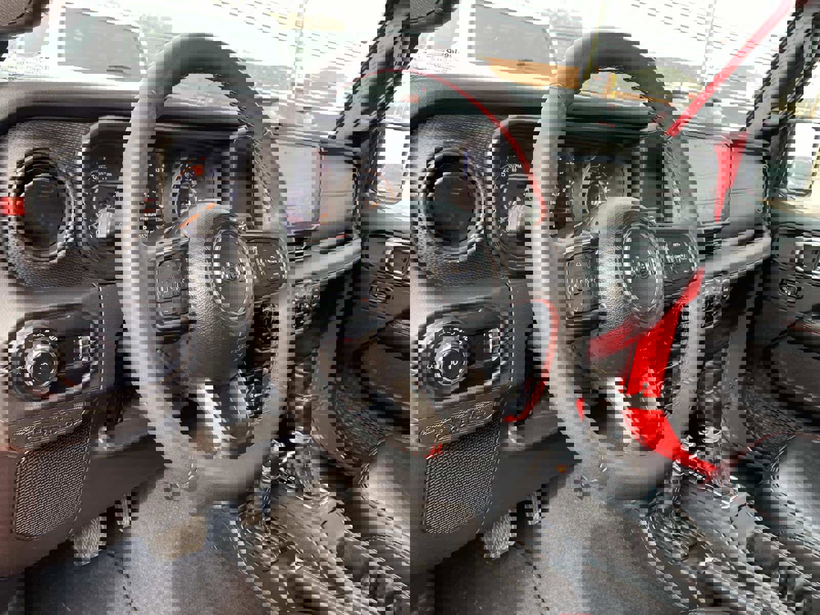 Certified 2024 Jeep Wrangler Rubicon AWD/4WD image 12