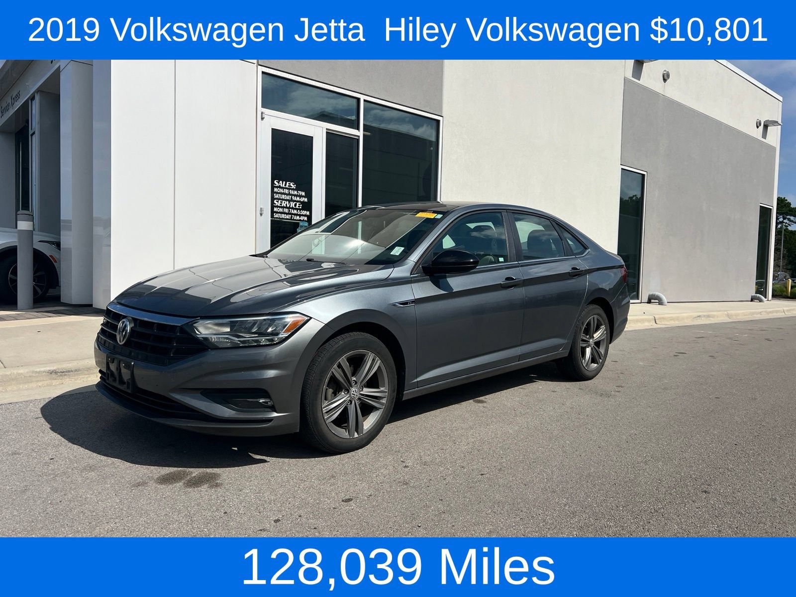 Used 2019 Volkswagen Jetta R-Line w/ R-Line Cold Weather Package FWD video 1