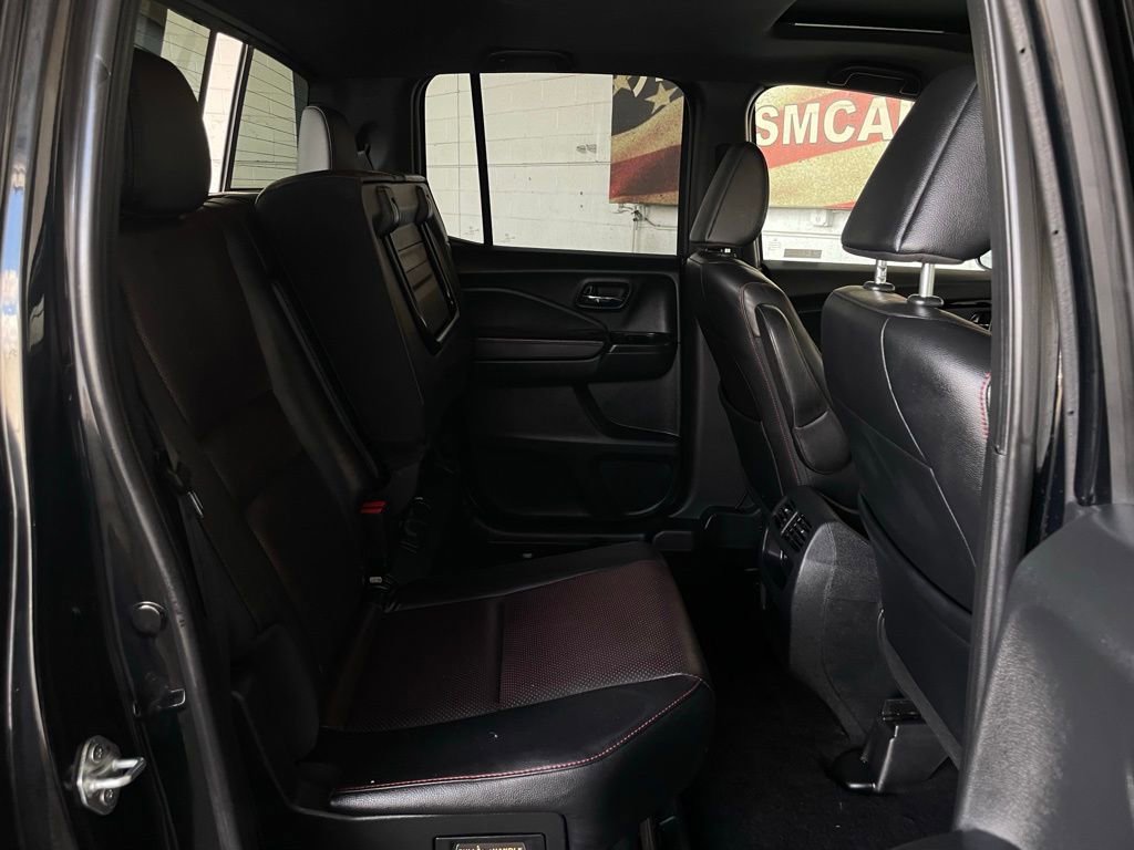 Used 2020 Honda Ridgeline Black Edition image 15