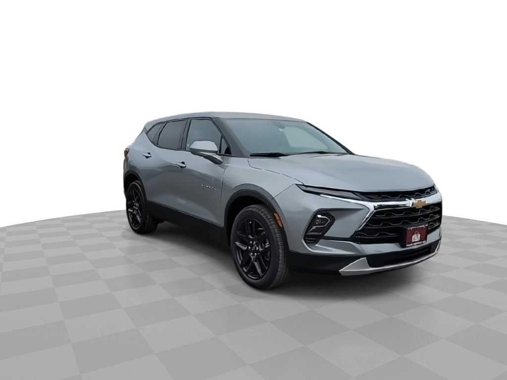 New 2025 Chevrolet Blazer LT w/ Driver Confidence Package image 2