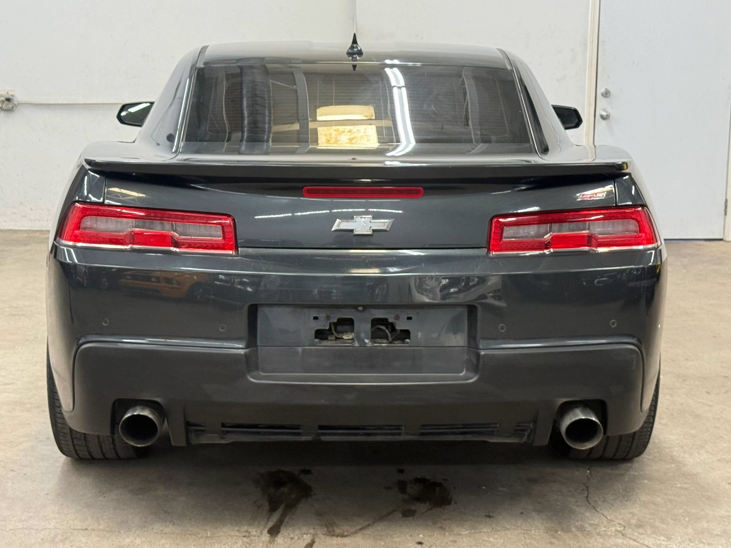 Used 2014 Chevrolet Camaro SS w/ RS Package RWD image 5