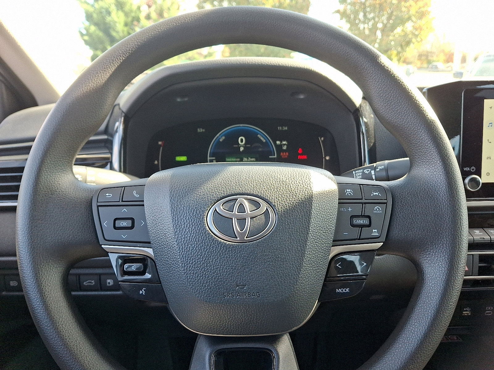 Certified 2025 Toyota Camry LE image 18
