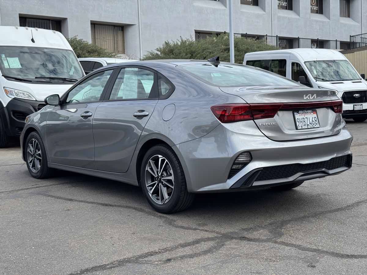 Used 2023 Kia Forte LXS FWD image 12