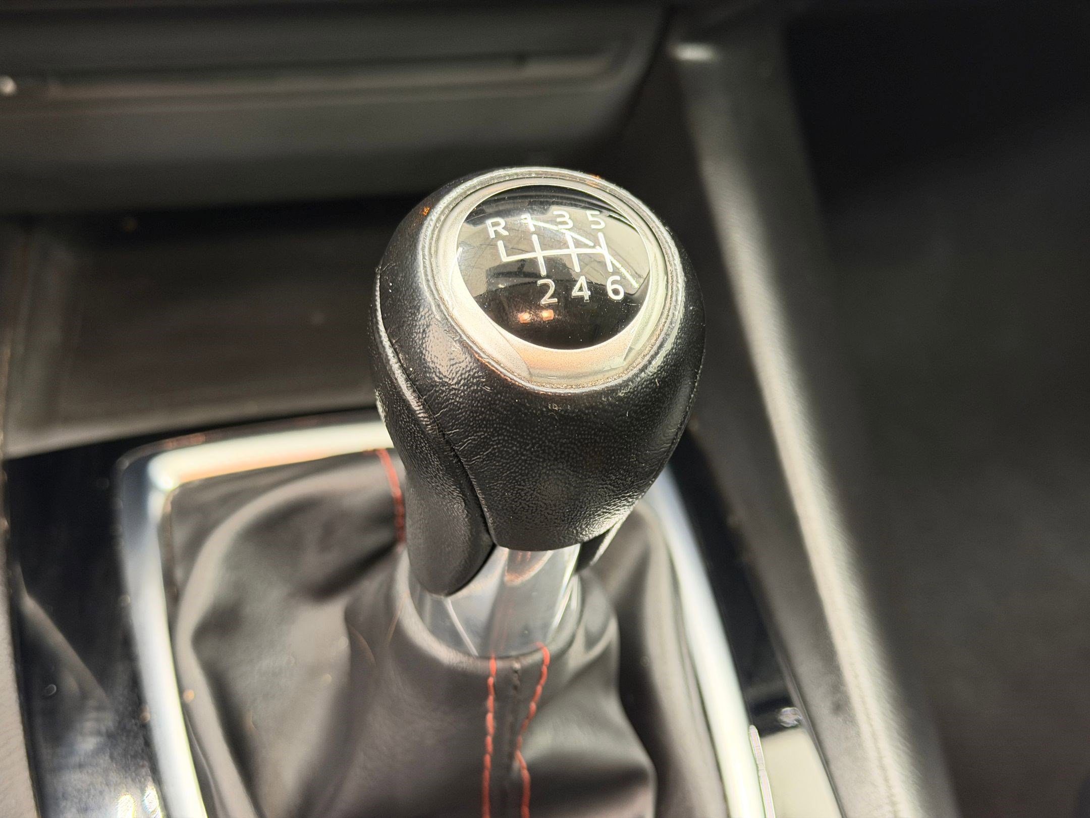 Used 2015 MAZDA MAZDA3 i Grand Touring image 26