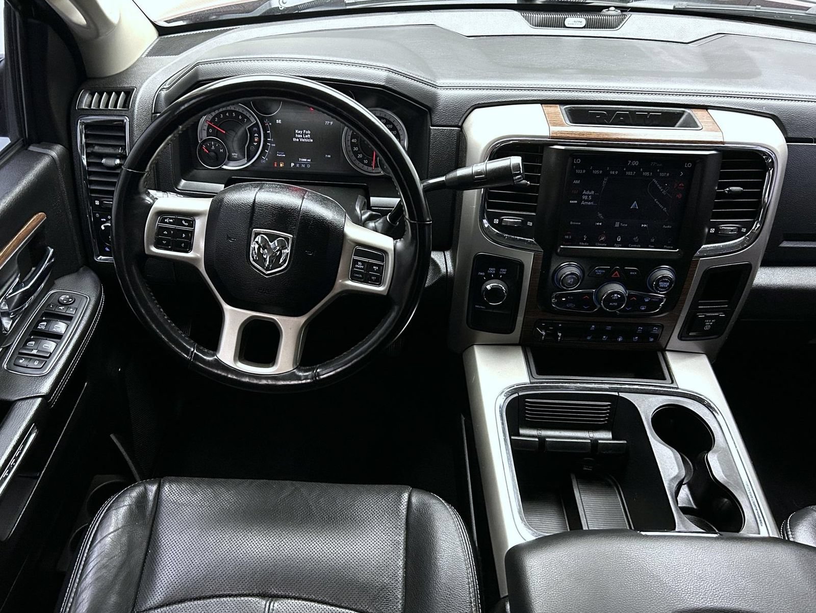 Used 2018 RAM 2500 Laramie AWD/4WD image 14