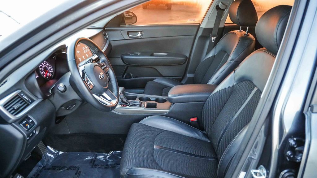 Used 2020 Kia Optima S FWD image 21
