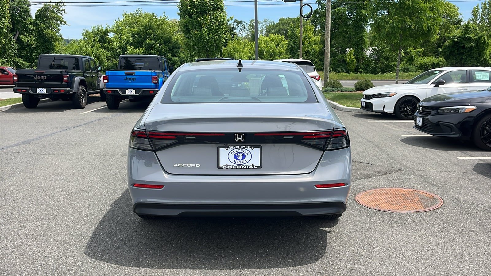 Used 2025 Honda Accord SE image 5