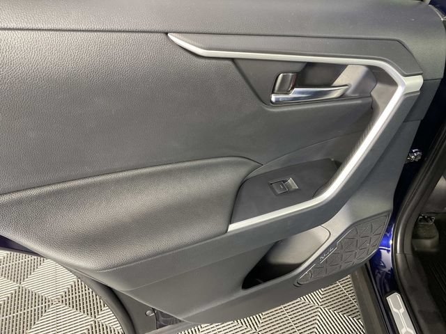 Used 2025 Toyota RAV4 XLE Premium w/ Weather Package AWD/4WD image 28