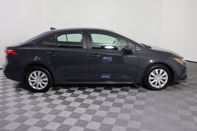 Used 2024 Toyota Corolla LE image 9