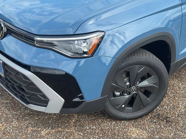 New 2026 Volkswagen Taos S FWD image 3