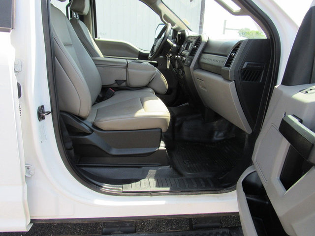 Used 2021 Ford F550 4x4 Crew Cab Super Duty image 13
