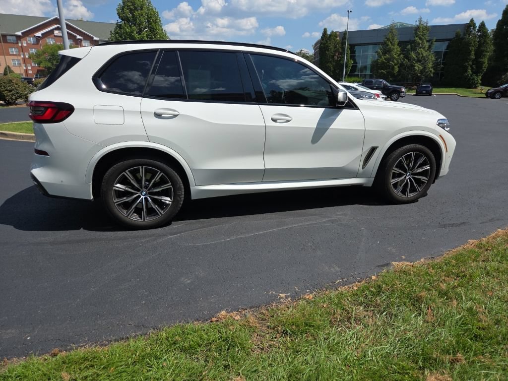 Used 2023 BMW X5 M50i w/ Executive Package AWD/4WD image 6