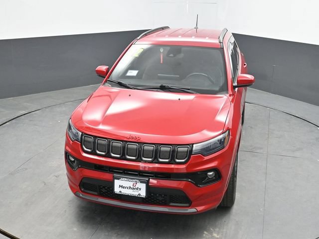 Used 2022 Jeep Compass Limited AWD/4WD image 31