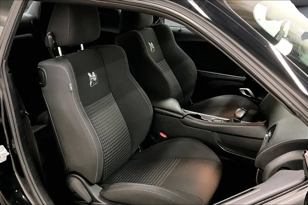 Used 2018 Dodge Challenger R/T Scat Pack RWD image 29