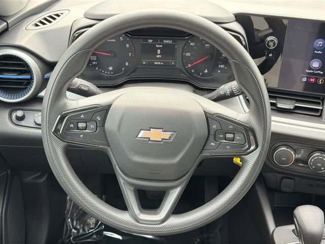 Used 2024 Chevrolet Trax LS image 13