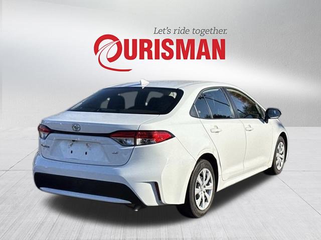 Used 2022 Toyota Corolla LE video 2