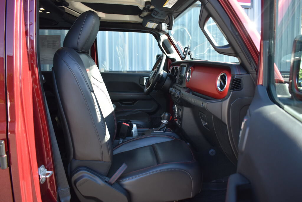Used 2021 Jeep Wrangler Unlimited Rubicon AWD/4WD image 25
