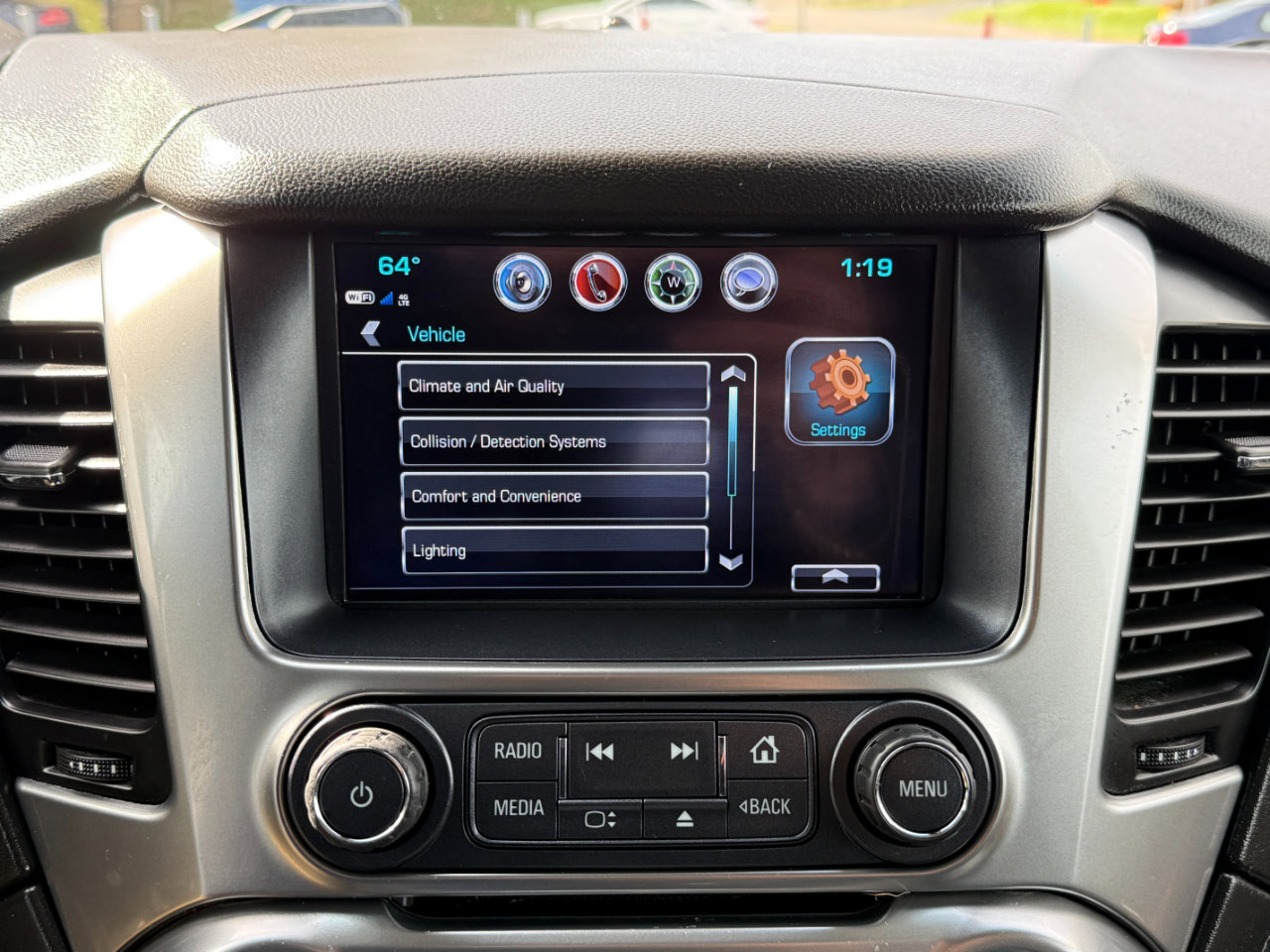 Used 2019 Chevrolet Tahoe LT image 59