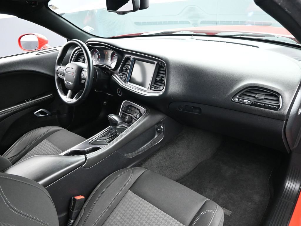 Used 2015 Dodge Challenger R/T w/ Quick Order Package 28B R/T image 28