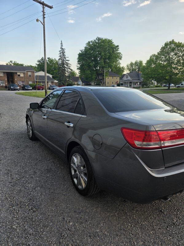 Used 2010 Lincoln MKZ FWD image 5