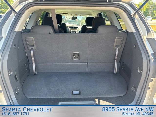 Used 2017 Chevrolet Traverse LT AWD/4WD image 33