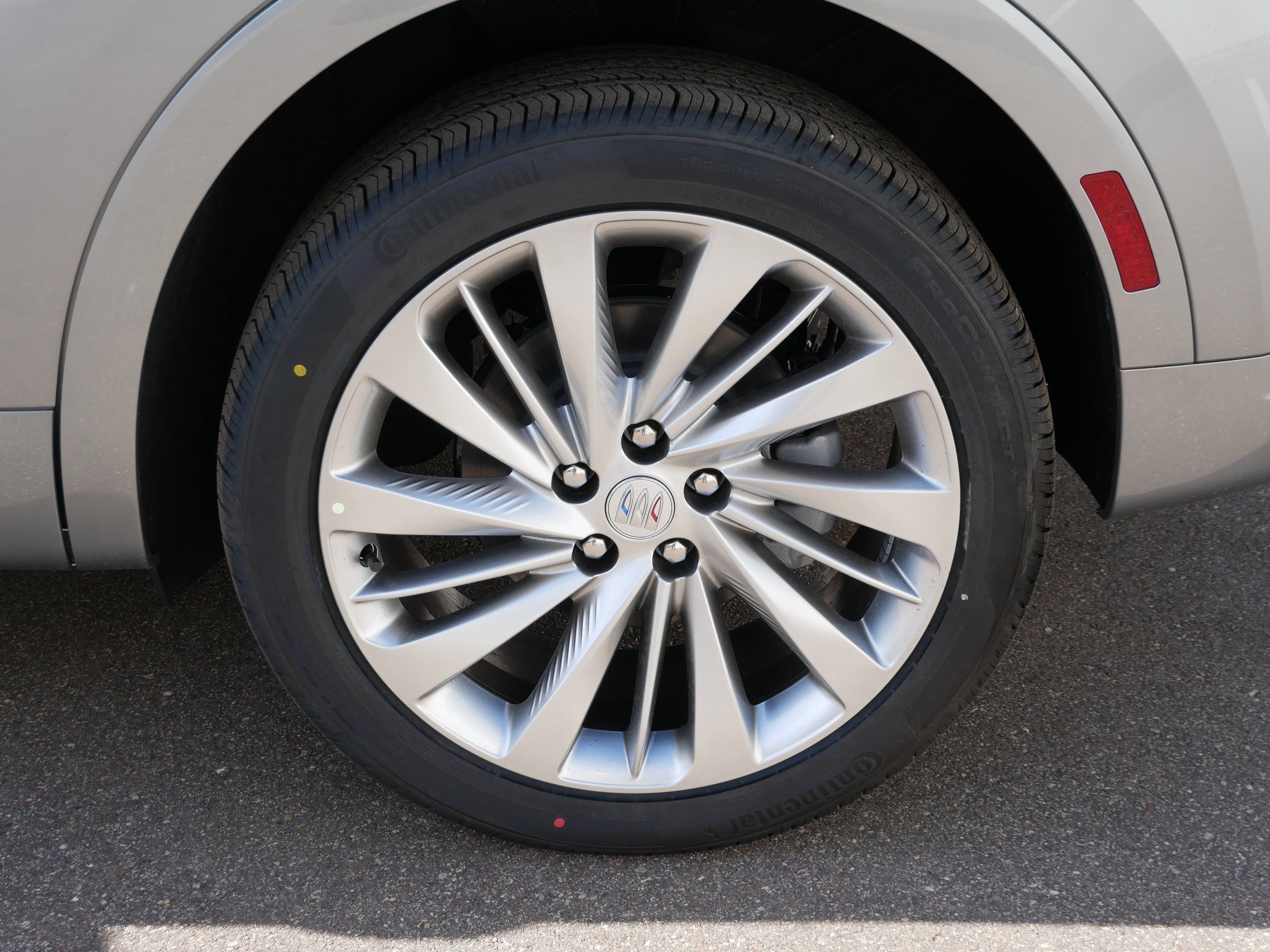 New 2026 Buick Envision Avenir AWD/4WD image 3