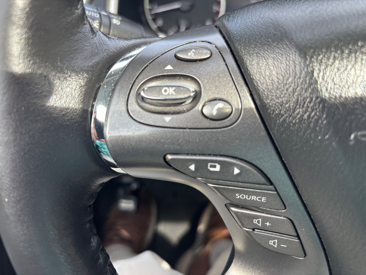 Used 2024 Nissan Murano Platinum w/ Cargo Package image 17