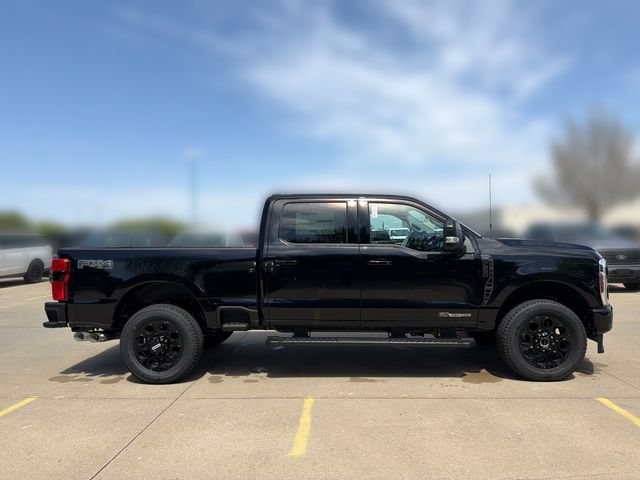 New 2026 Ford F250 Lariat w/ Black Appearance Package AWD/4WD image 4