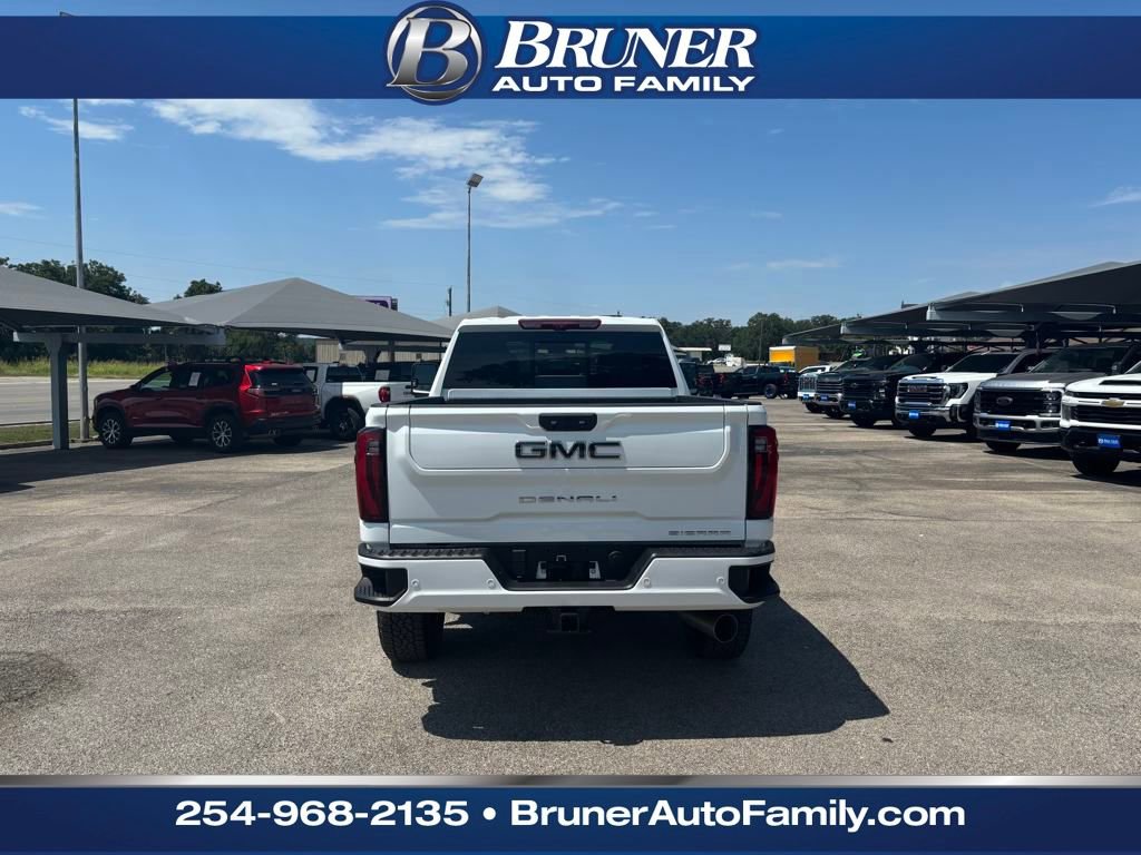 New 2025 GMC Sierra 2500 Denali Ultimate image 5