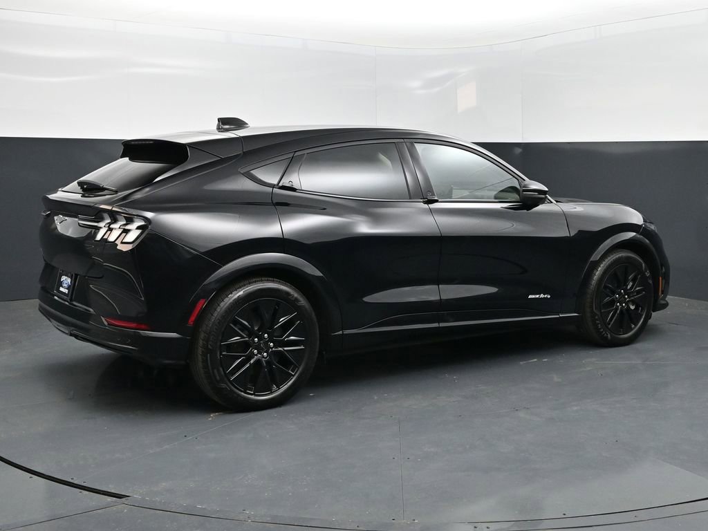 Used 2026 Ford Mustang Mach-E Premium w/ Sport Appearance Package AWD/4WD image 7