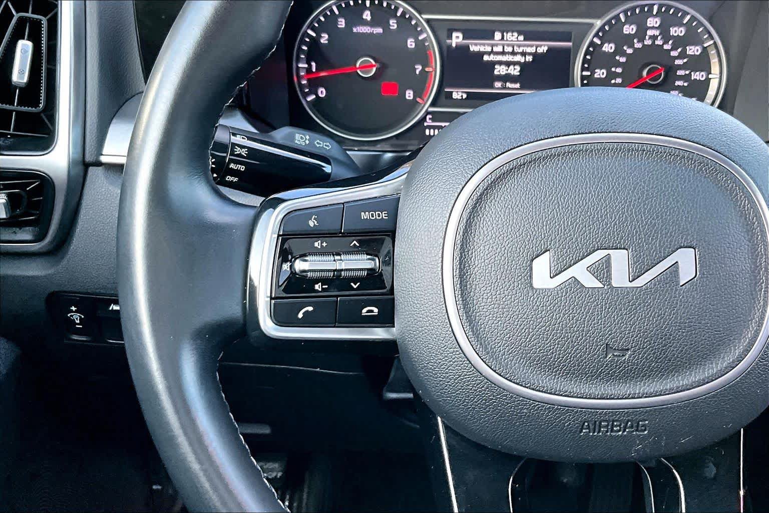 Used 2022 Kia Sorento S w/ Panoramic Sunroof Package FWD image 24