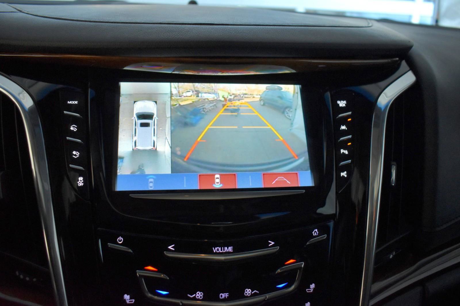 Used 2017 Cadillac Escalade Luxury image 22