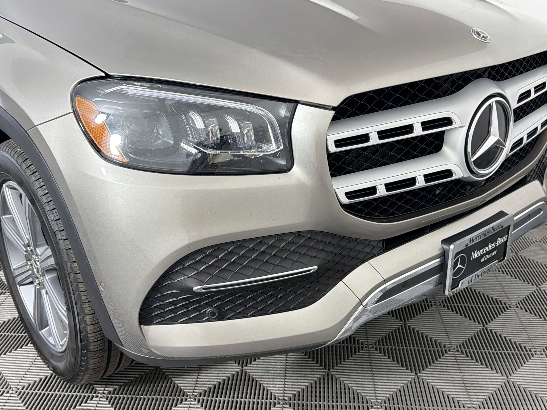 Certified 2020 Mercedes-Benz GLS 450 4MATIC image 11