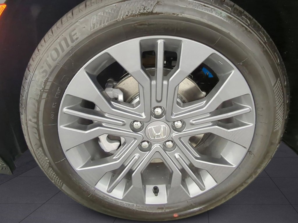 New 2026 Honda Odyssey Touring image 9