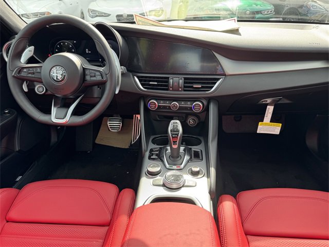 New 2025 Alfa Romeo Giulia w/ Veloce Package Rwd image 6