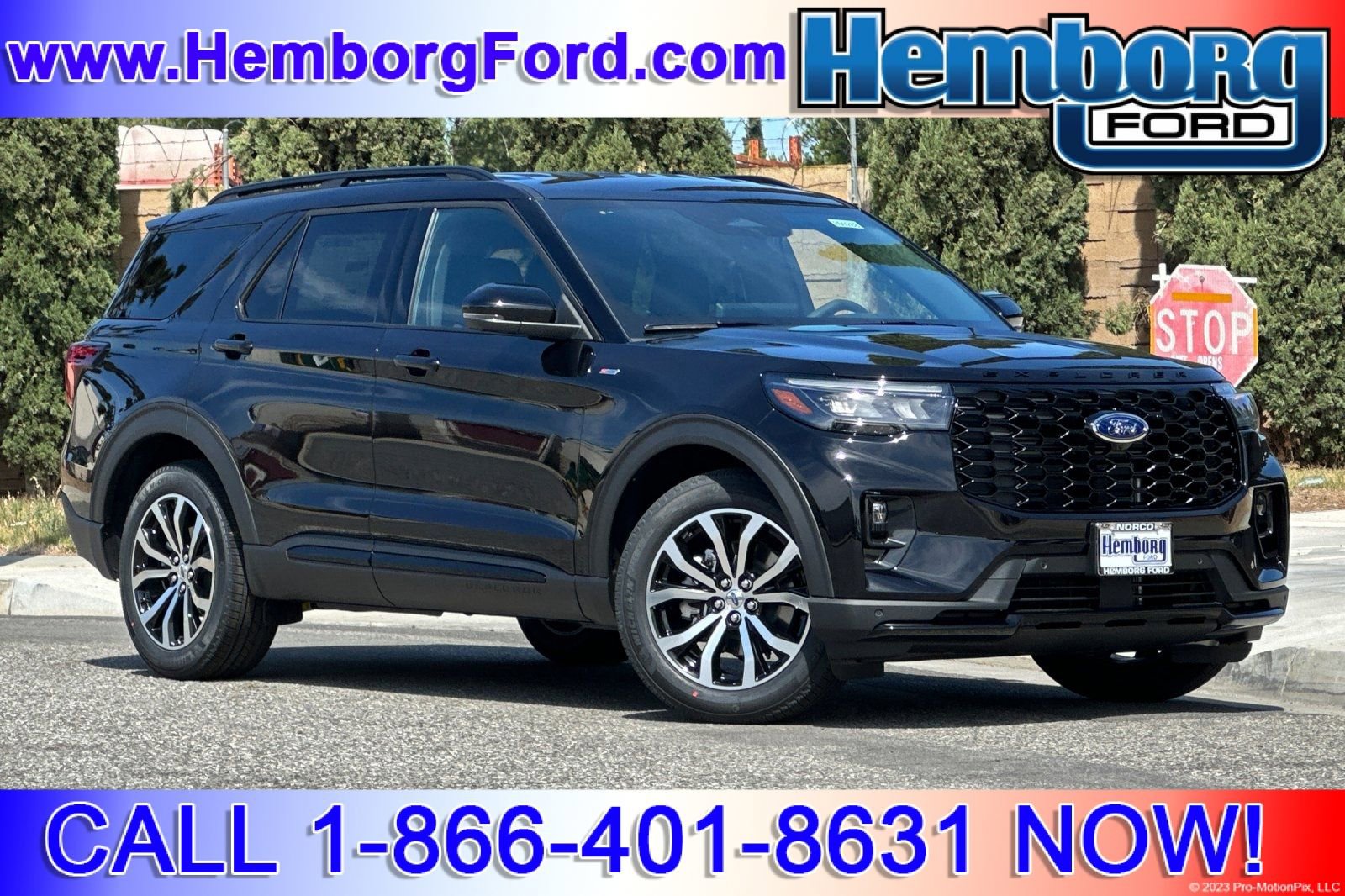 New 2026 Ford Explorer ST-Line RWD image 1