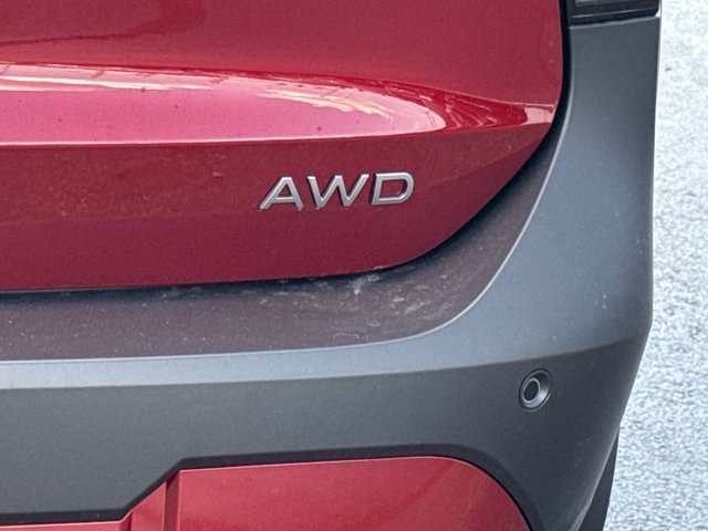 New 2025 Nissan Kicks SV image 9