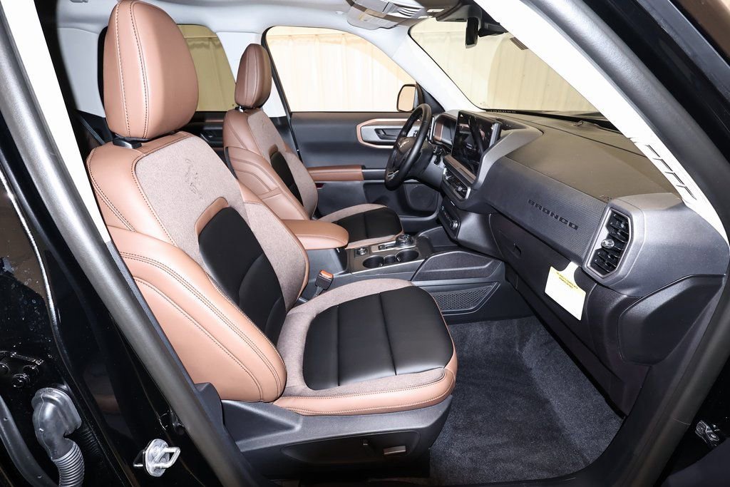 New 2026 Ford Bronco Sport Outer Banks w/ Outer Banks Tech Package+ image 17