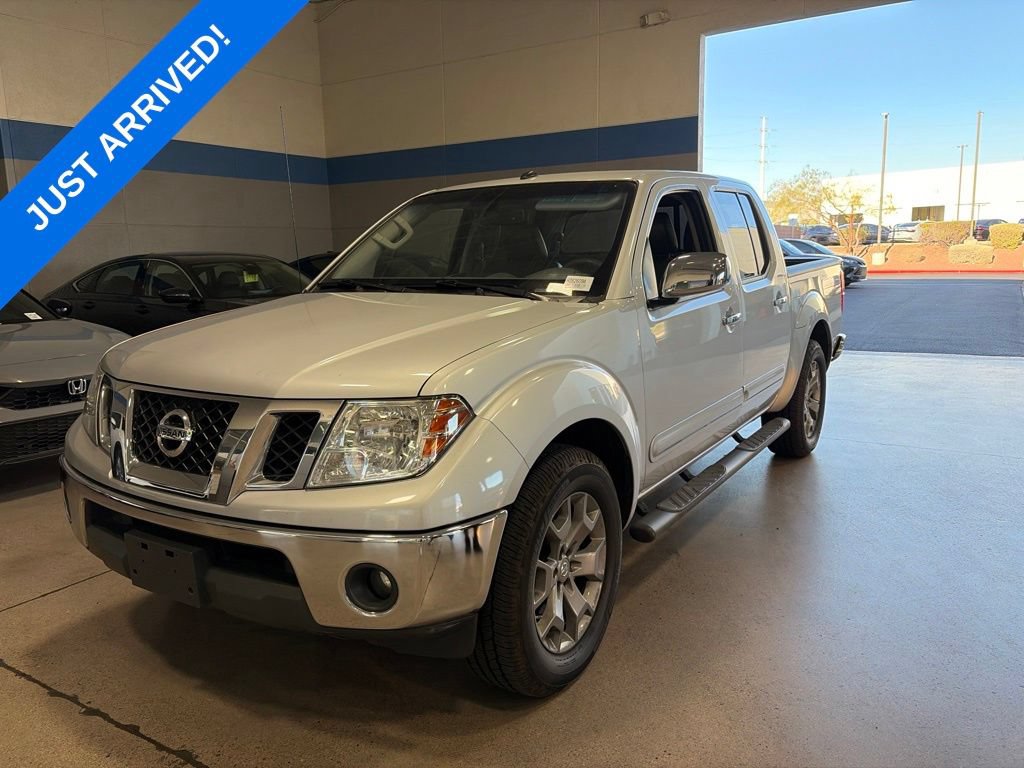 Used 2019 Nissan Frontier SL RWD image 1