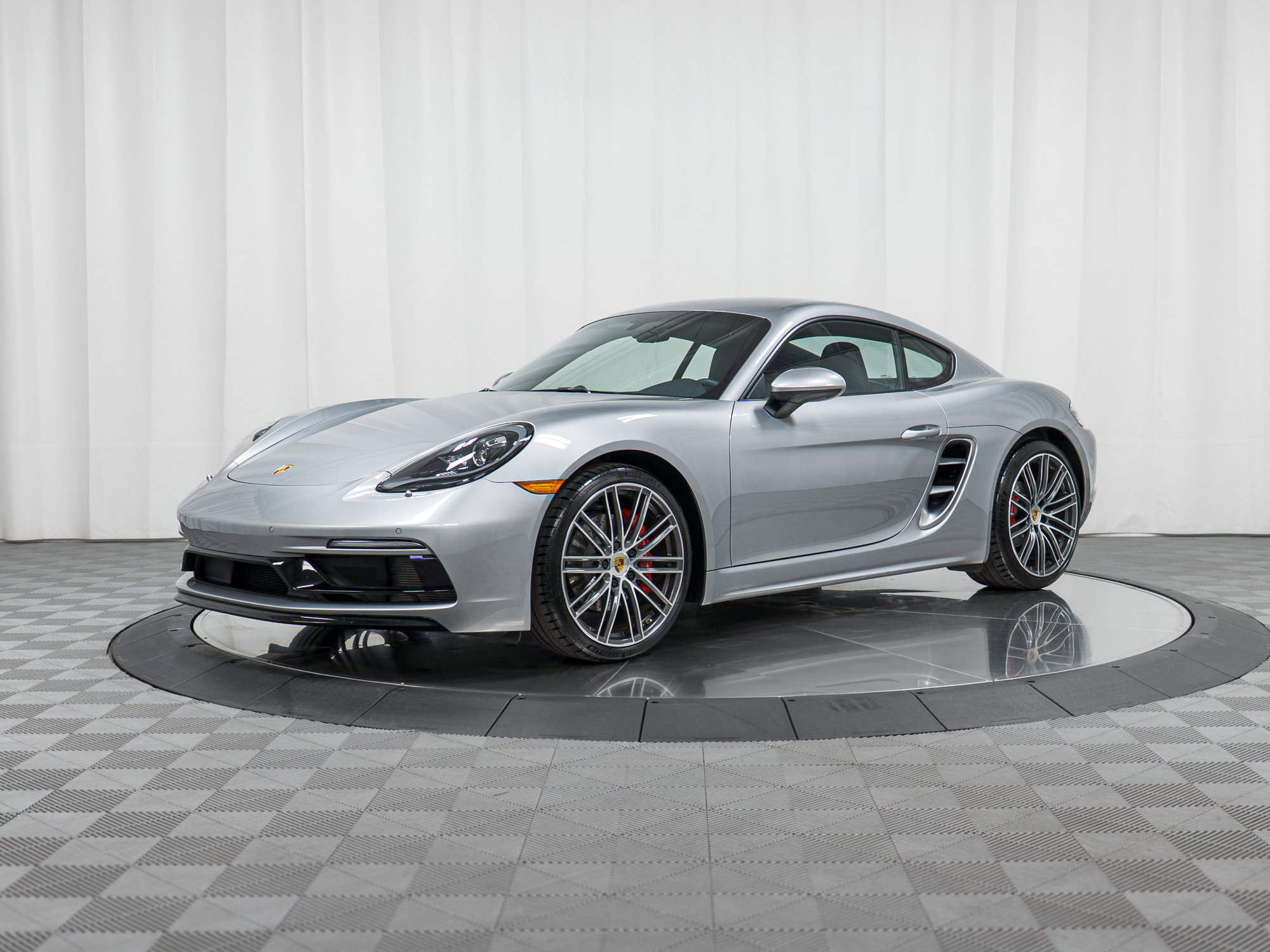 Certified 2024 Porsche 718 Cayman S image 1